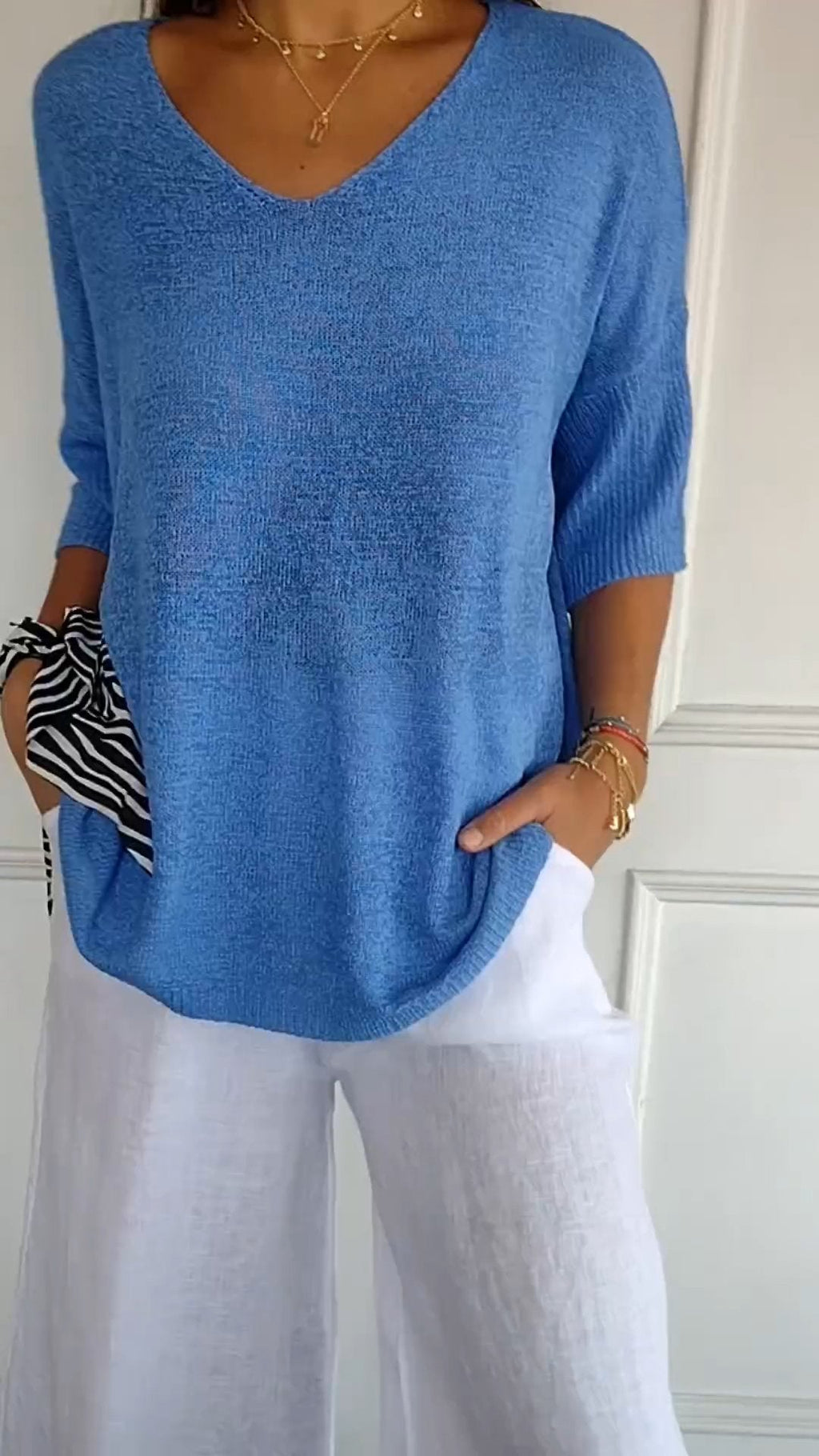 Women’s V-Neck Relaxed Fit Top – Lightweight Casual Knit